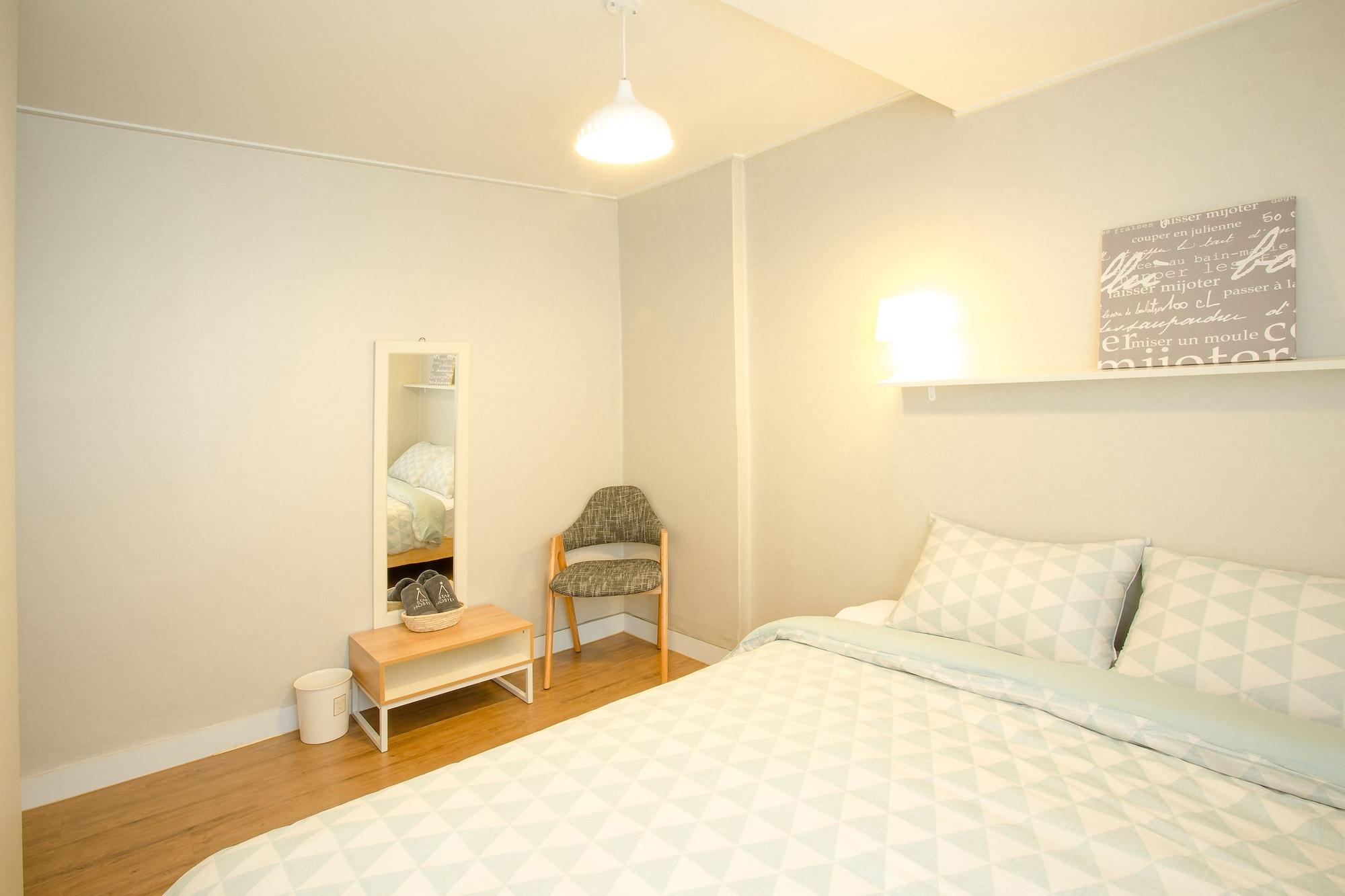 Hostel Vanilla 2 Dongdaemun Seoul Ngoại thất bức ảnh