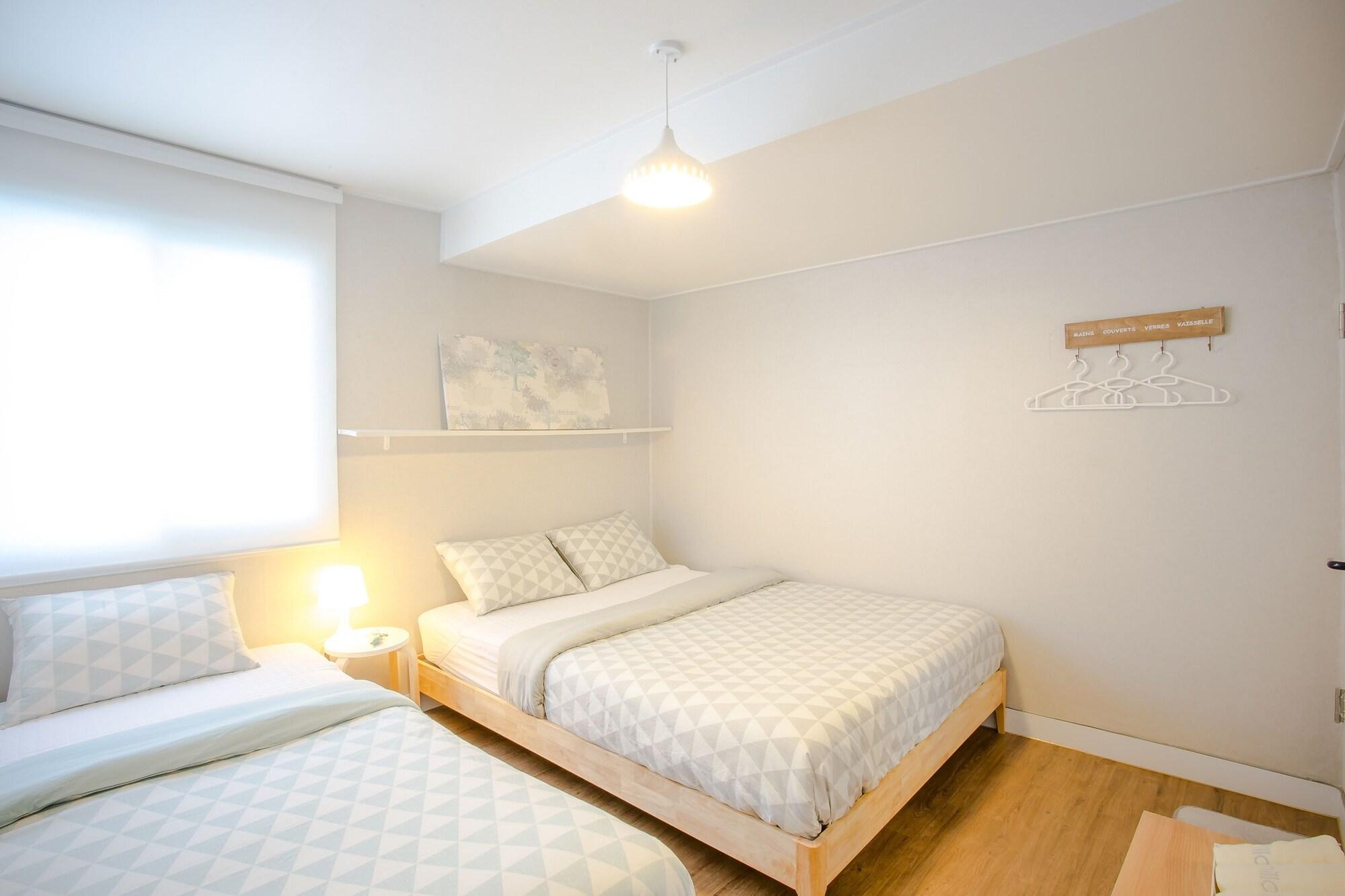 Hostel Vanilla 2 Dongdaemun Seoul Ngoại thất bức ảnh