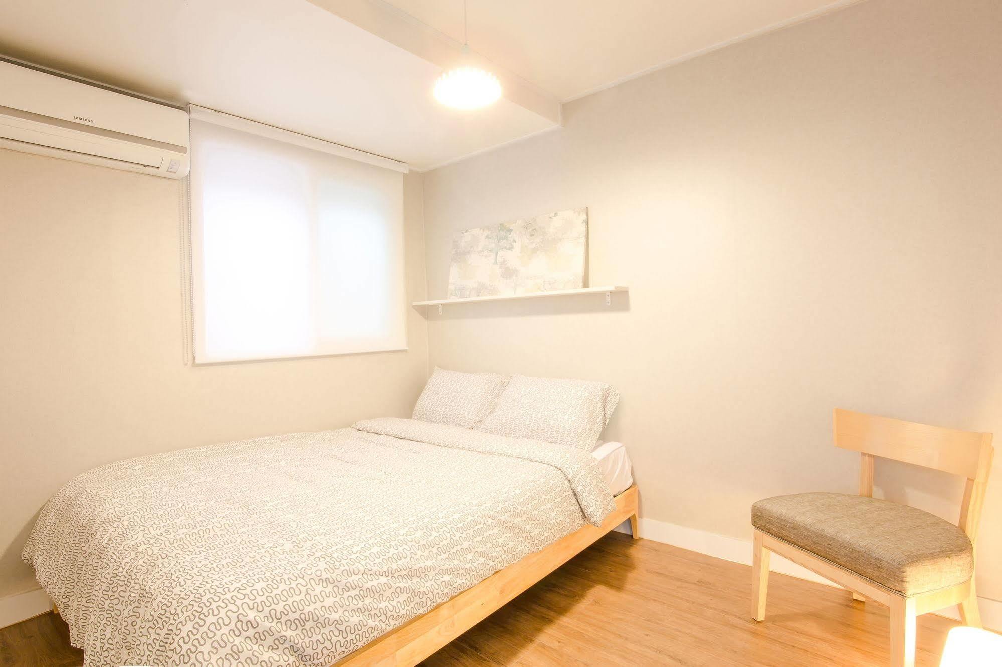 Hostel Vanilla 2 Dongdaemun Seoul Ngoại thất bức ảnh