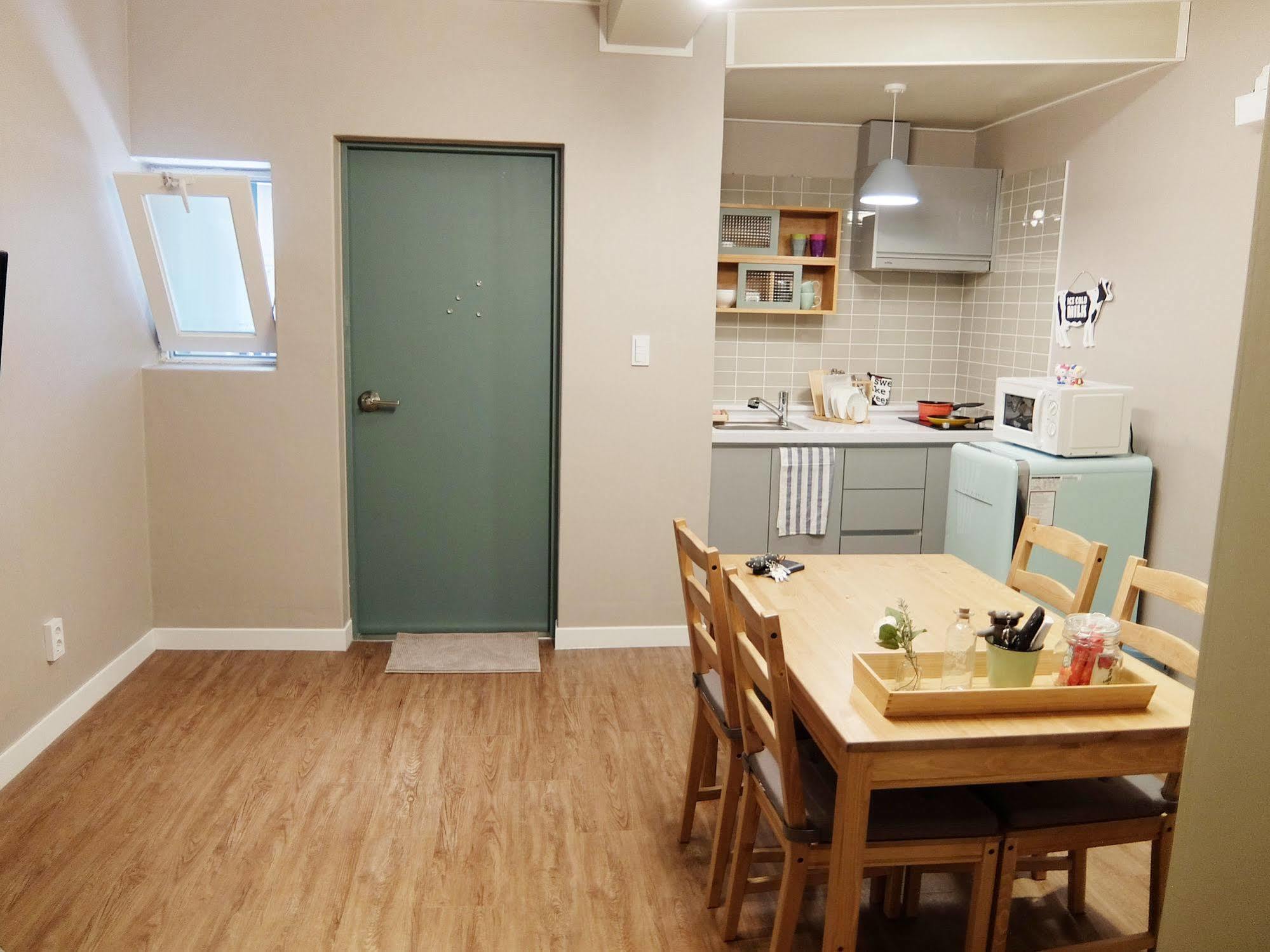 Hostel Vanilla 2 Dongdaemun Seoul Ngoại thất bức ảnh