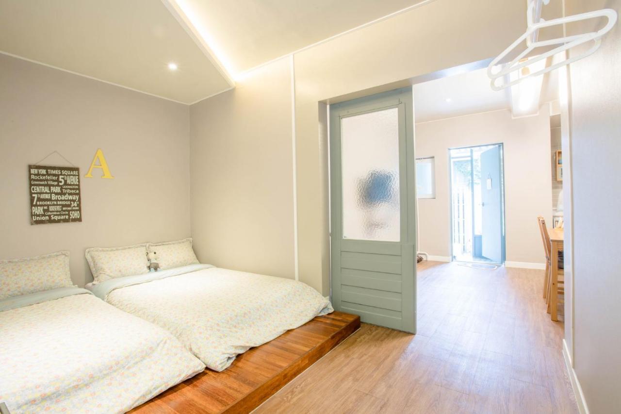 Hostel Vanilla 2 Dongdaemun Seoul Ngoại thất bức ảnh
